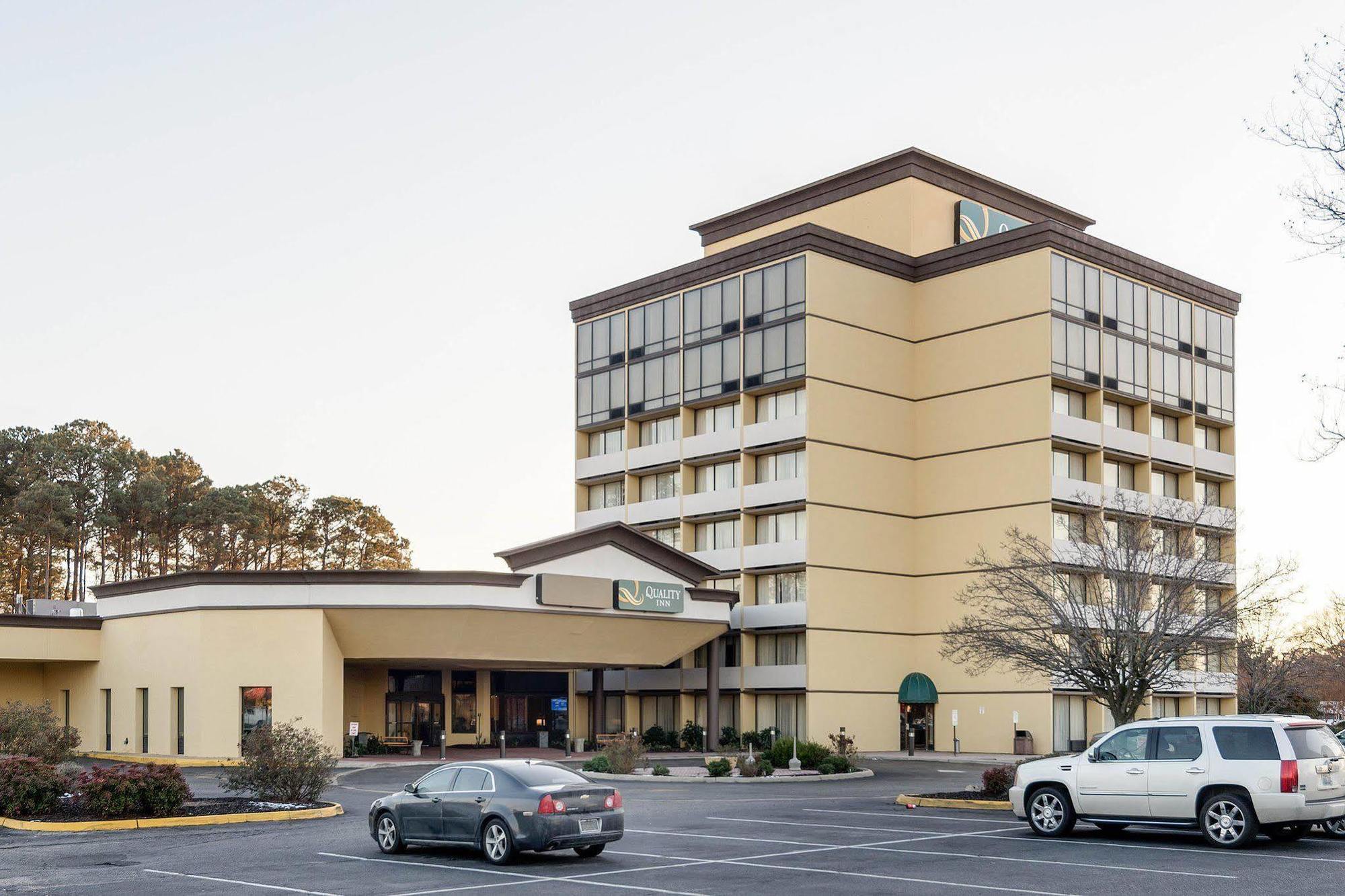Quality Inn Near Hampton Coliseum 외부 사진